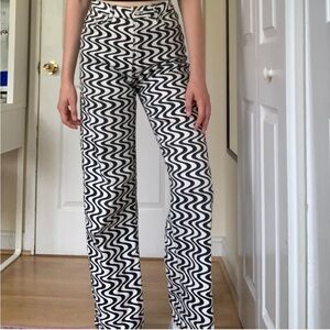 H&M Divided Monochrome Zigzag Wide Leg Jeans
